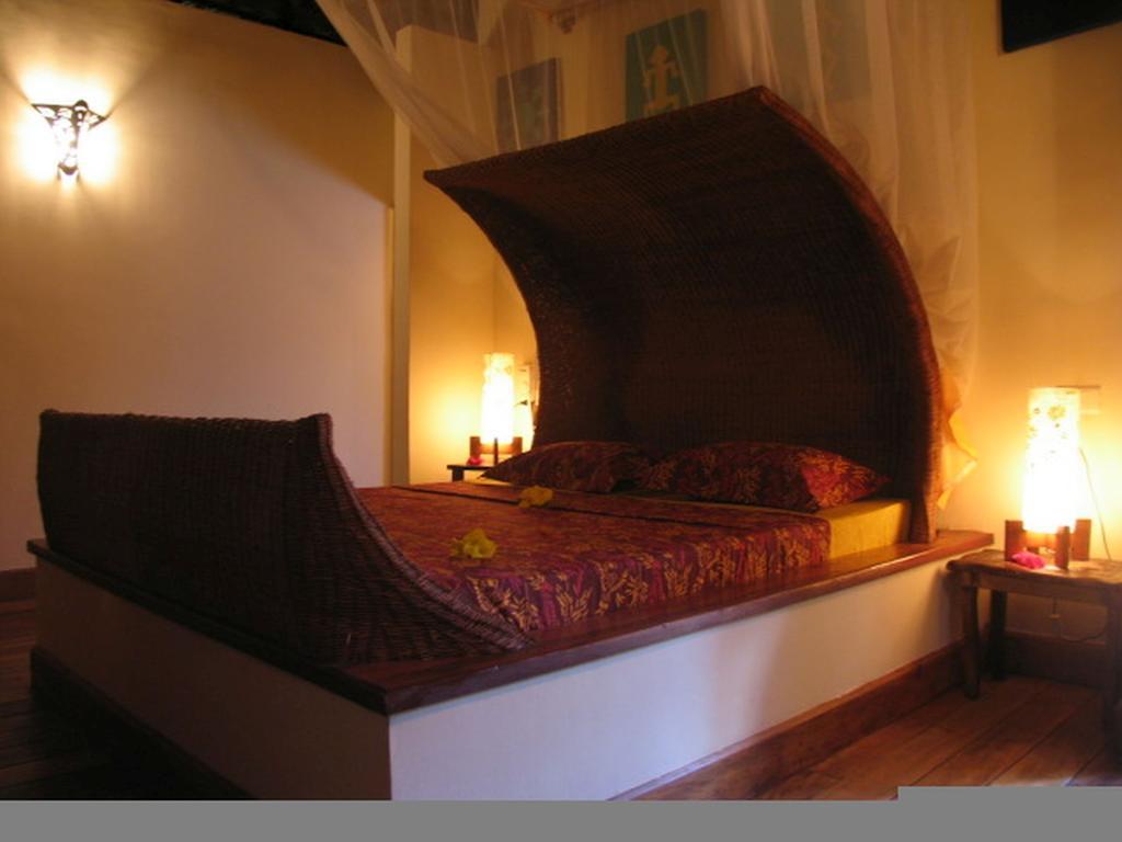 Le Zahir Lodge Ambatoloaka  Δωμάτιο φωτογραφία