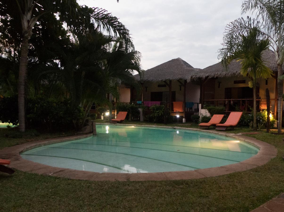 Le Zahir Lodge Ambatoloaka  Εξωτερικό φωτογραφία